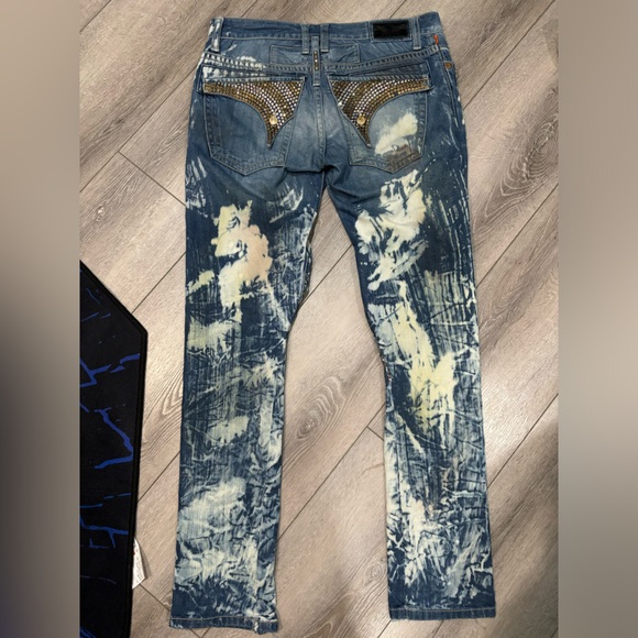 ✨Host pick✨ Vintage robins jeans with studs and flaps - Picture 3 of 5